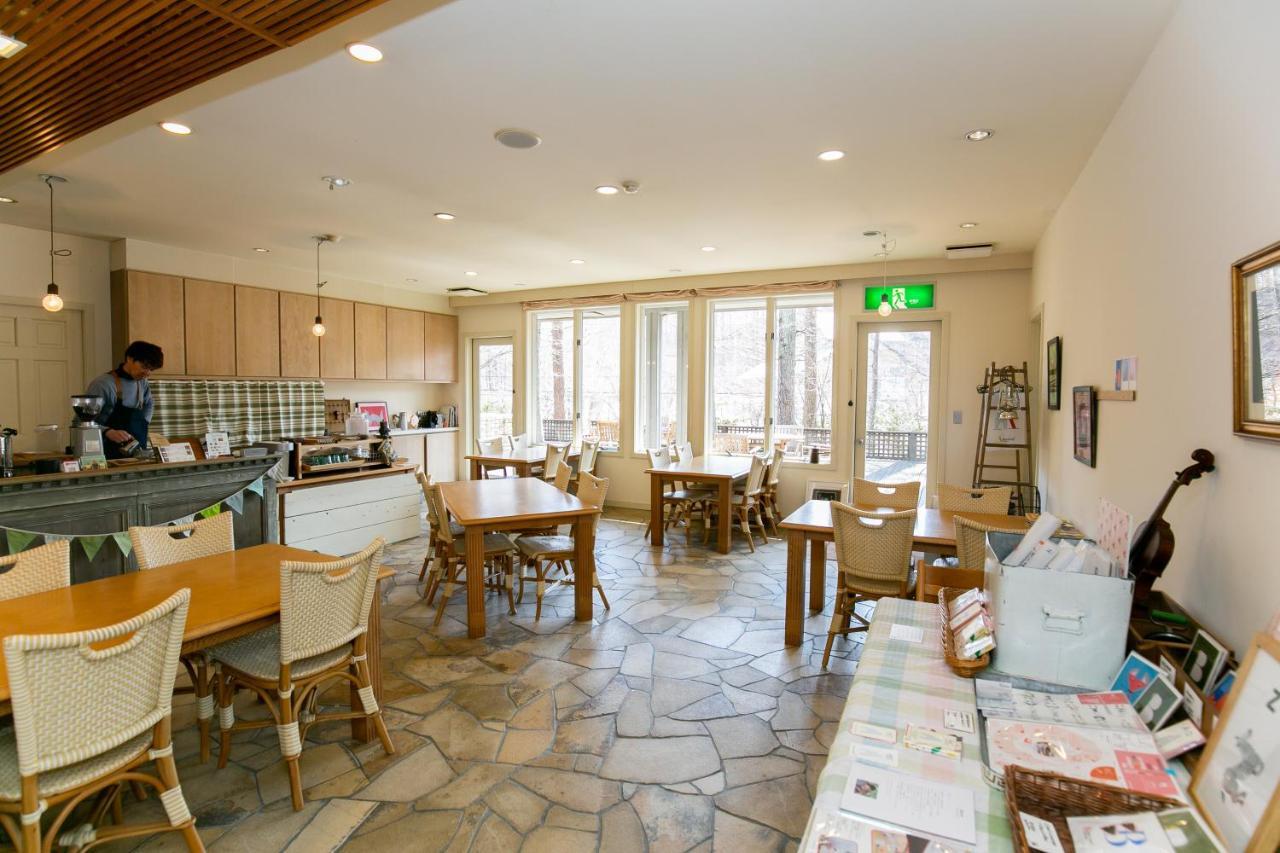 Bed and Breakfast Ryosha Tsukiakari Яманакако Экстерьер фото